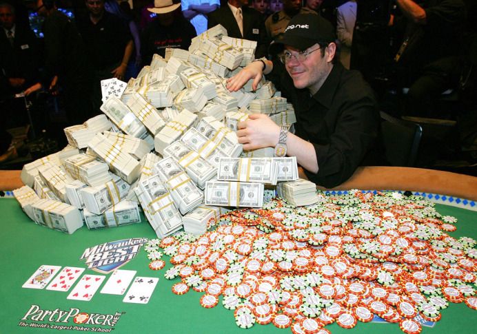 Hollywood Casino آن لائن کیسینو میں اصل گیمز